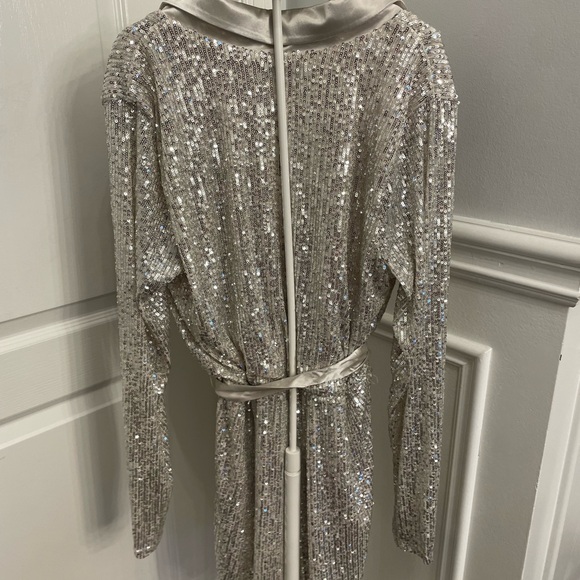 VENUS Shimmering Silver Sequin Jumpsuit/ Romper - Picture 3 of 8